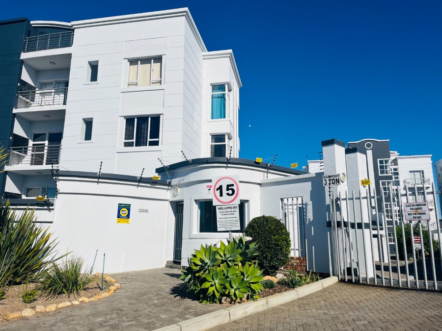 3 Bedroom Property for Sale in Reebok Western Cape